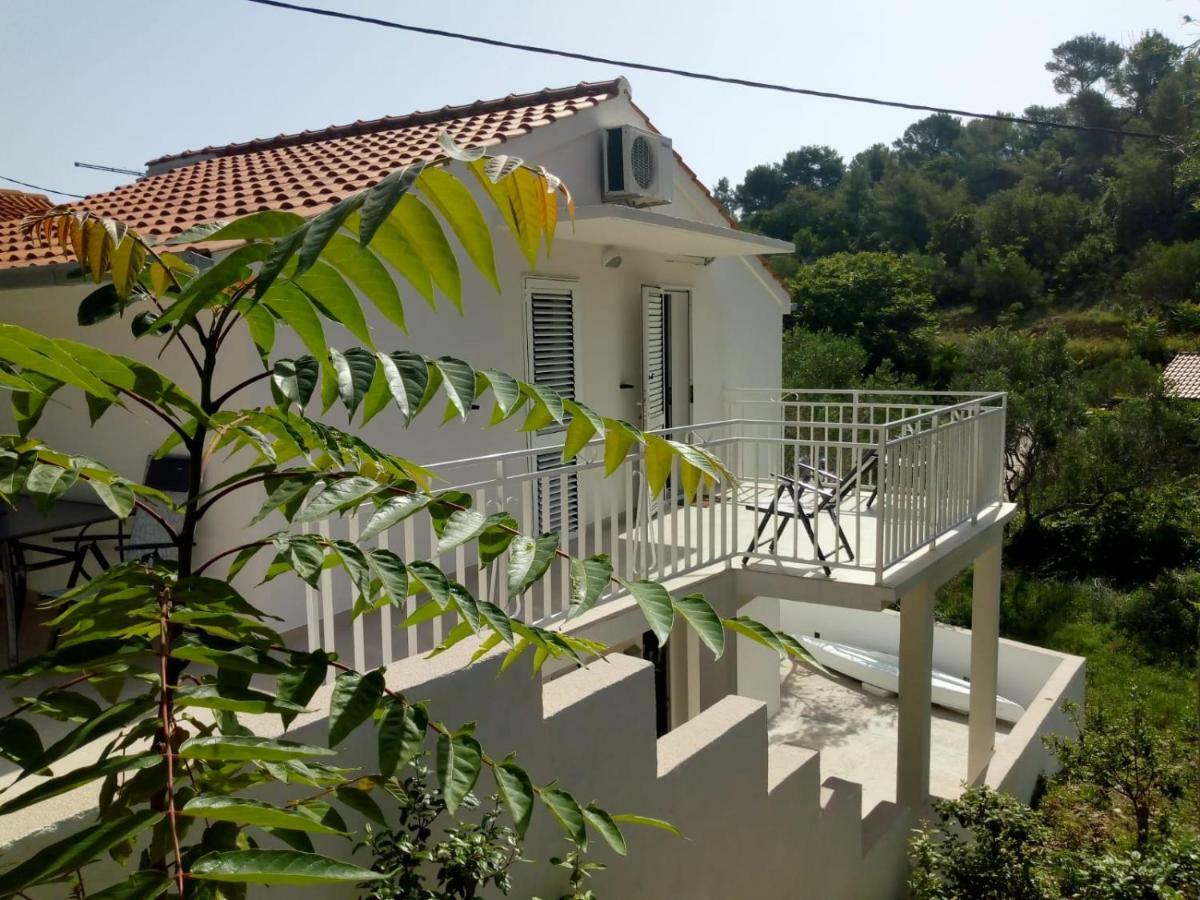 Apartment Zalo Donje Selo na Šolti Exterior foto